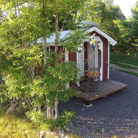 Liten Enklare Klimatsmart Stuga I Roslagen Östhammar 외부 사진