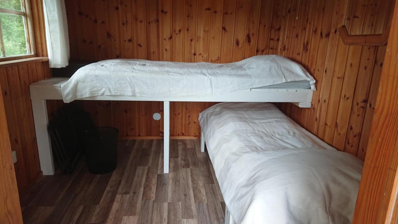 Liten Enklare Klimatsmart Stuga I Roslagen Östhammar 외부 사진